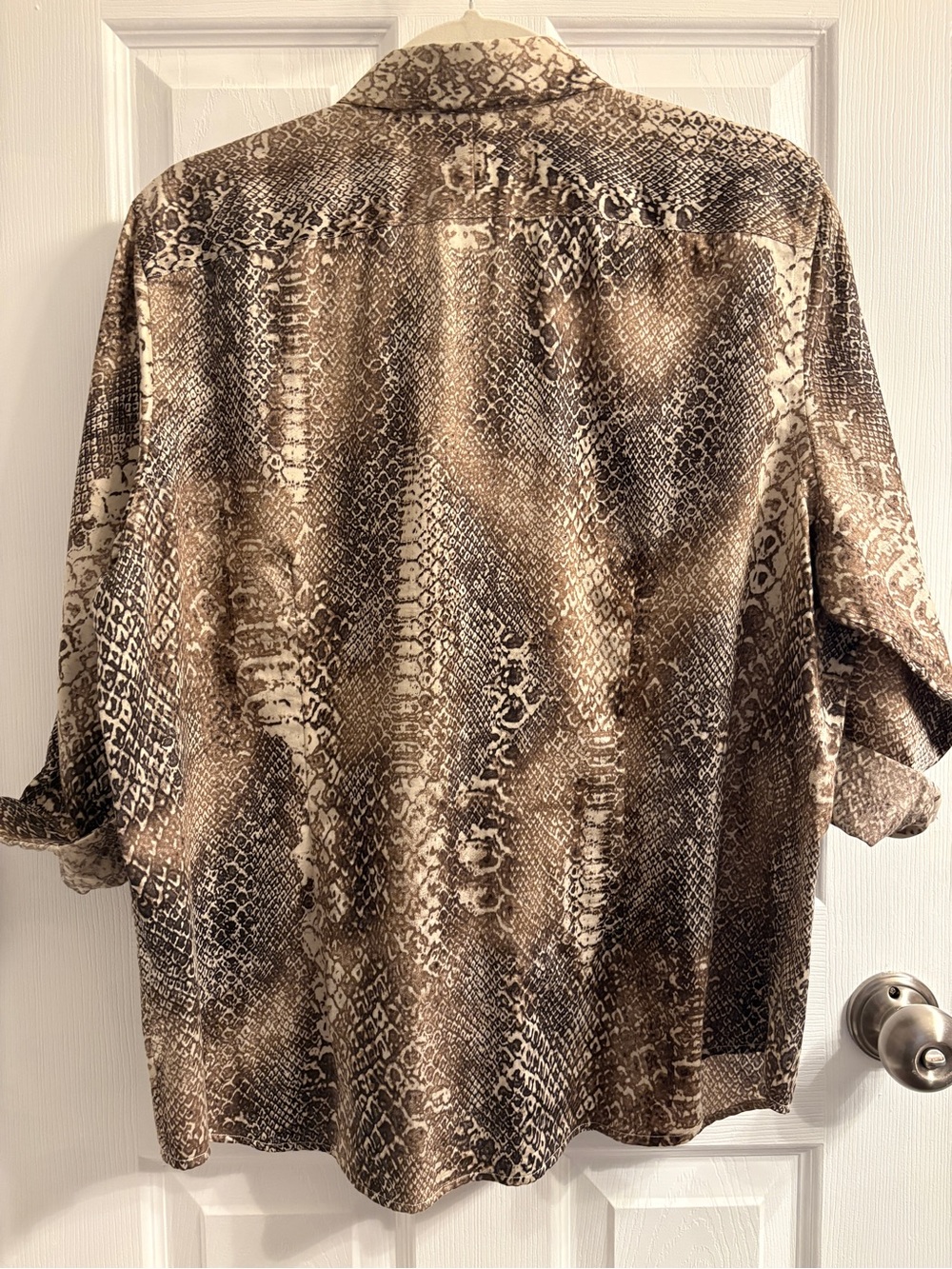 Lauren Ralph Lauren Brown and Cream Snake-Print Button-Down Shirt #0340 - Picture 7 of 7